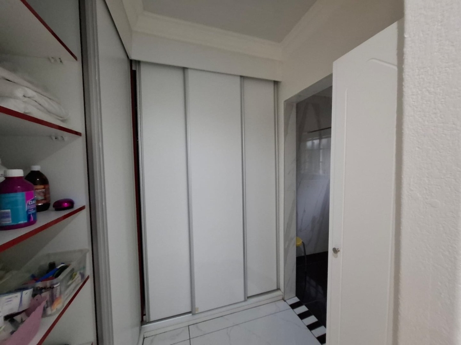 3 Bedroom Property for Sale in Boschdal North West